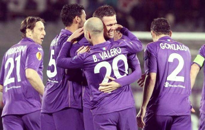 意甲争冠生死线！AC 米兰主场碾压垫底佛罗伦萨，保级队难破红黑堡垒？