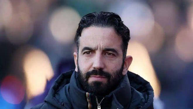 曼联1-1西汉姆，又是换人后丢球，无法守住领先优势暴露出球队不成熟问题